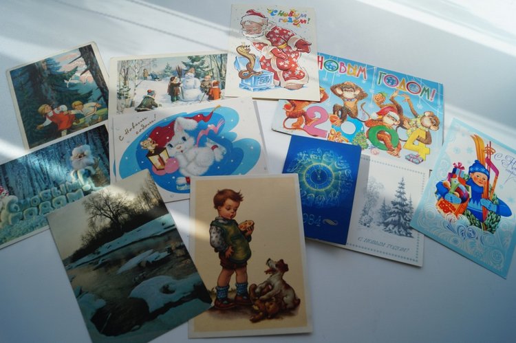 Посылочка! С куколками, игрушками и открытками