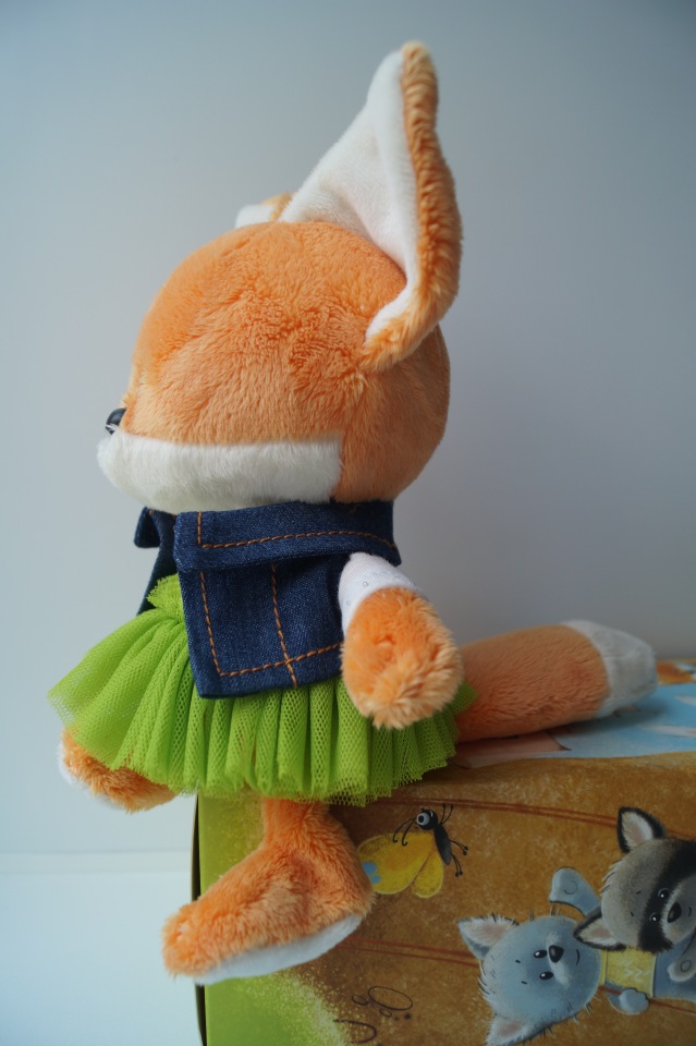 Посылка с подарками на дни рождения