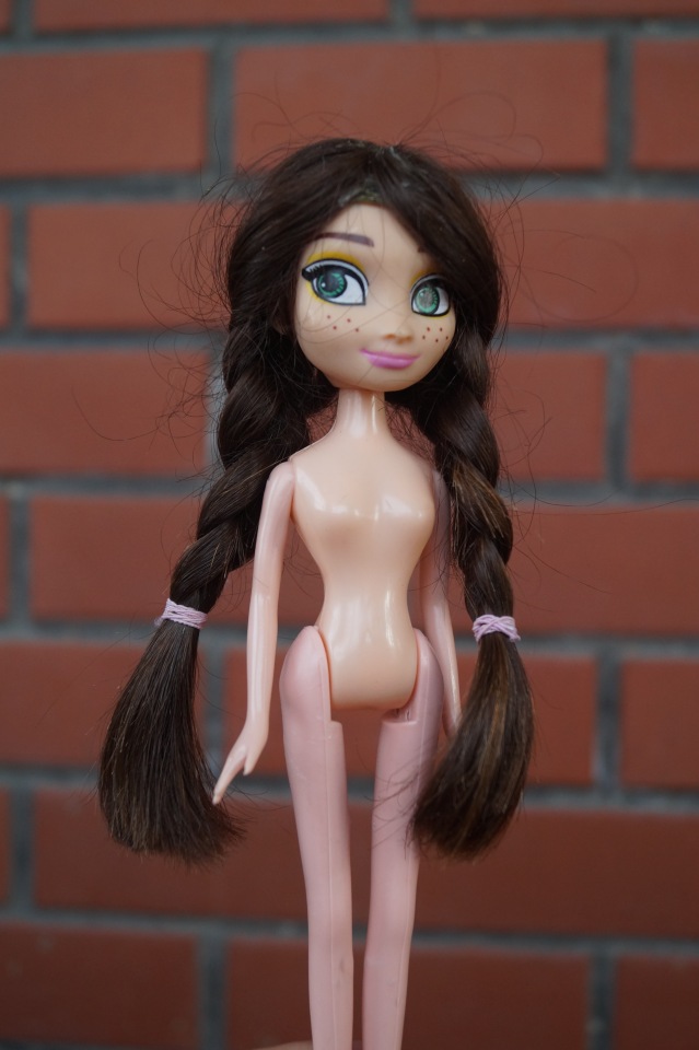 Посылки, посылки - с куклами, игрушками, обувью, одеждой