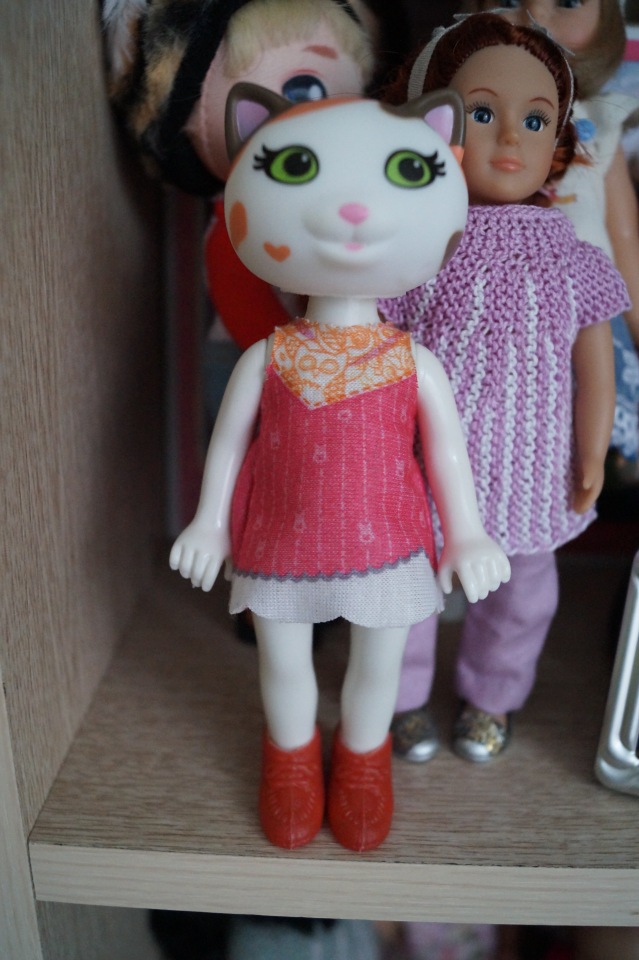 Вторая выписка ноября. Как поставить куклу на ножки, если их нет. Соединяю туловище и голову. У нас и пирамидки лечатся