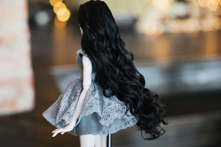 Девушка с татуировкой павлина и Красная Шапочка - фарфоровые куклы | Бэйбики Девушка с татуировкой павлина и Красная Шапочка - фарфоровые куклы