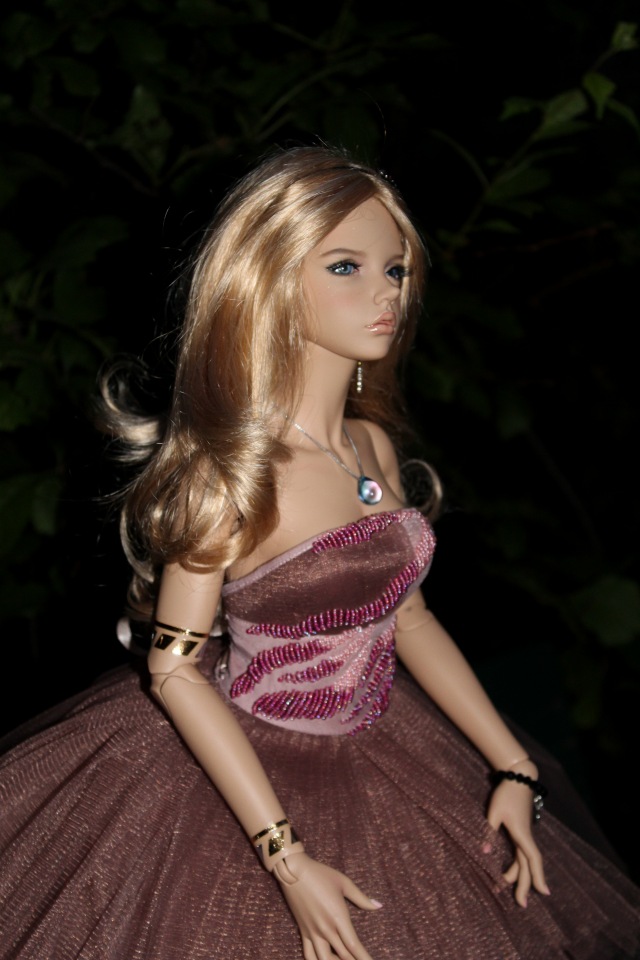 Мисс Бэйбики 2019. Бианка и волшебный цветок. Вечерняя прогулка по саду