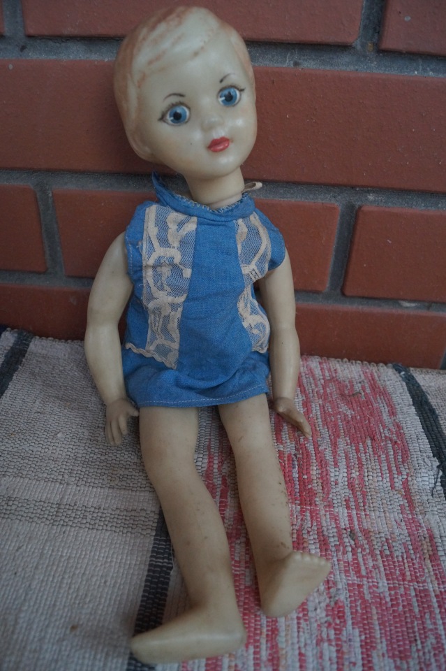 Куклы с разным состояние здоровья долго стояли в очередь у дверей кукольной лечебницы | Бэйбики Куклы с разным состояние здоровья долго стояли в очередь у дверей кукольной лечебницы (фото 2)