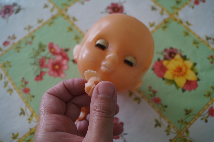 Куклы с разным состояние здоровья долго стояли в очередь у дверей кукольной лечебницы | Бэйбики Куклы с разным состояние здоровья долго стояли в очередь у дверей кукольной лечебницы