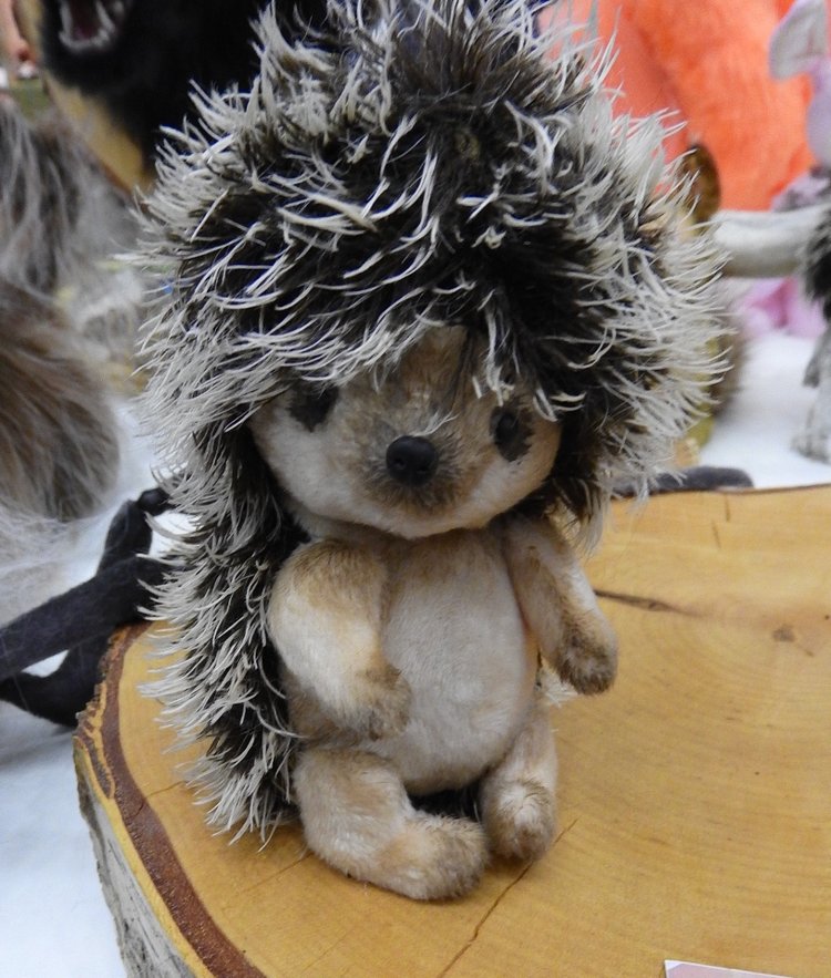 XV Международный осенний салон авторских кукол на Тишинке с 4 по 6 октября 2019 года в Москве. ЁЖИКИ (фото 8)