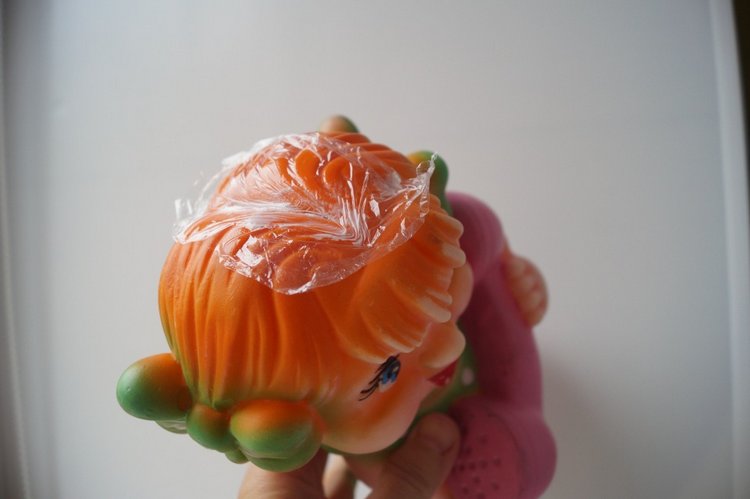 Вторая выписка октября. Машенька здорова. Кукла из лужи стала милашкой. Коровка замычала. Как поставить Лолочку на ножки,