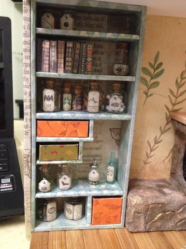 Книжный домик — Кукольная миниатюра своими руками: еда