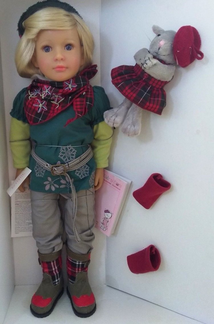 Кидзы в лицах. Куклы 2012 года