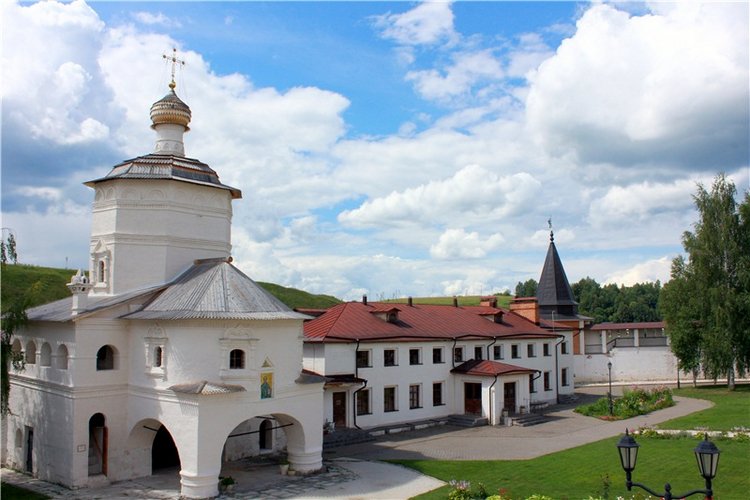 Любимая Старица. Свято-Успенский мужской монастырь