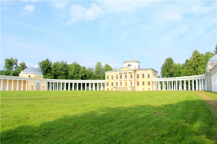 Путешествие Виолы в Усадьбу Знаменское-Раёк