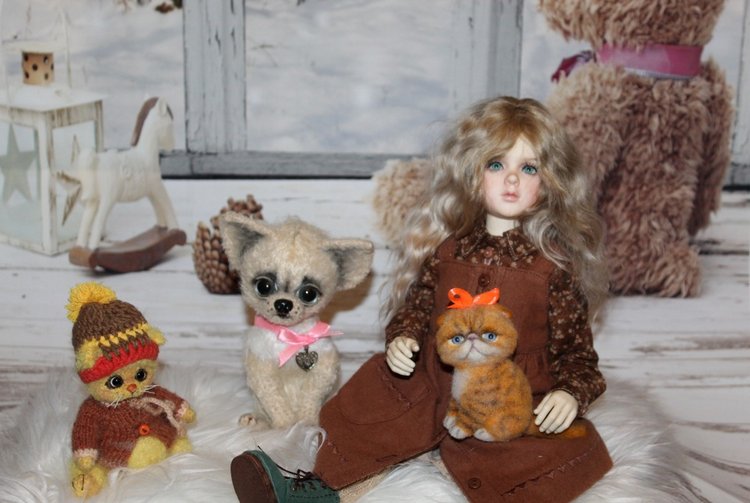 В Рождественский сочельник. Розочка в ожидании Рождества