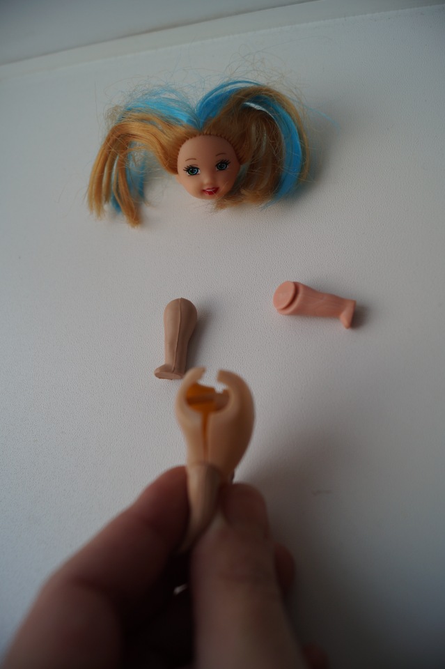 Первая выписка декабря. Поломки шейных шарниров и способы их исправления, избавляем волосы Барби от жира. Преображение