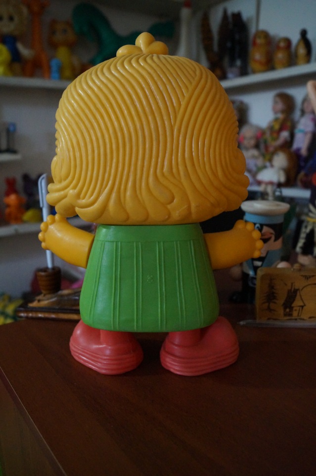 Обзор пластмассовых игрушек СССР, которые живут в моём музее | Бэйбики Обзор пластмассовых игрушек СССР, которые живут в моём музее