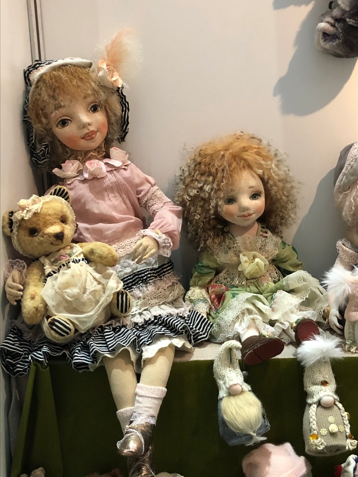 "Искусство куклы" 2019 - приглашаю прогуляться по выставке... ч.6 - завершающая