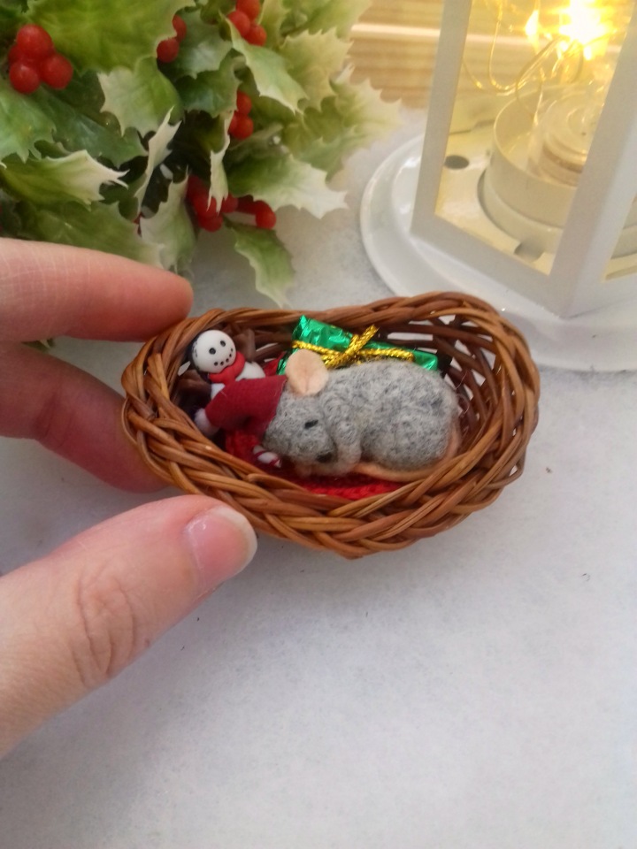 В ожидании чуда. Стеклянные шары и другая миниатюра (фото 10)