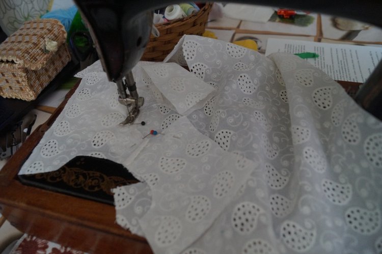 Первая апрельская выписка. Как вылечить шею за три рубля. Флокировка в домашних условиях