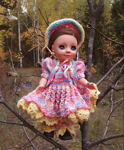 Ася и Ванюша машут ручками вслед Осени (фото 9)