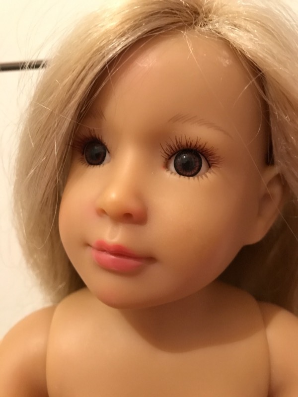 Кидзы в лицах. Куклы 2012 года (фото 9)