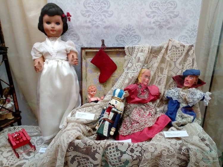 Выставка кукол "Игрушки моего детства 2018" в Архангельске. Коллекция Марины Беляковой. Фоторепортаж (фото 4)