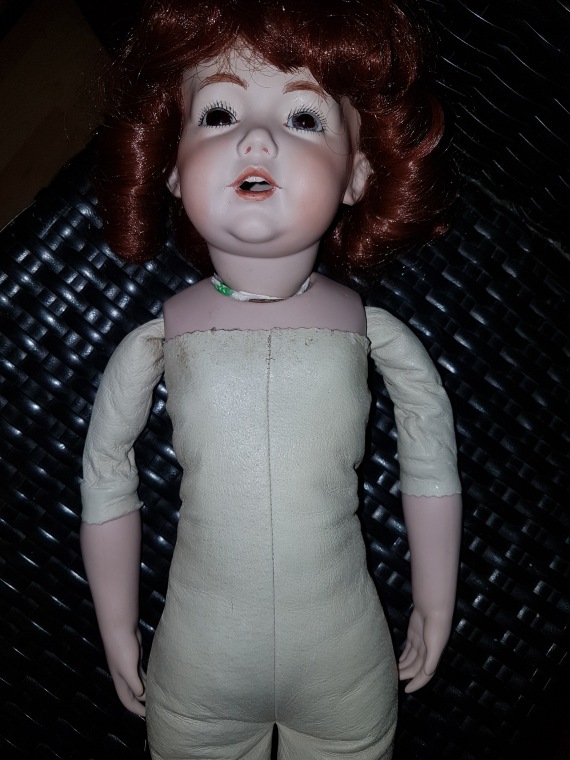 Большая коллекция Винтажных реплик с антикварных кукол