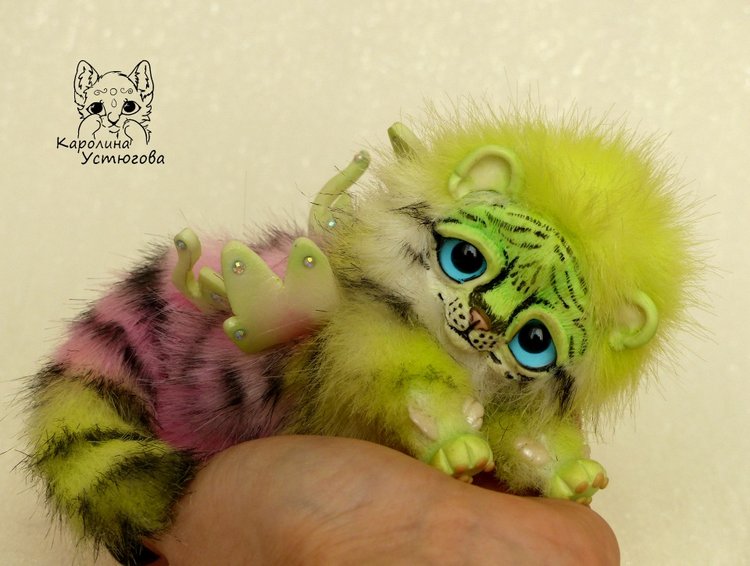 Ахисмио Тигровый — Игрушки в смешанной технике (мех и глина): Арт