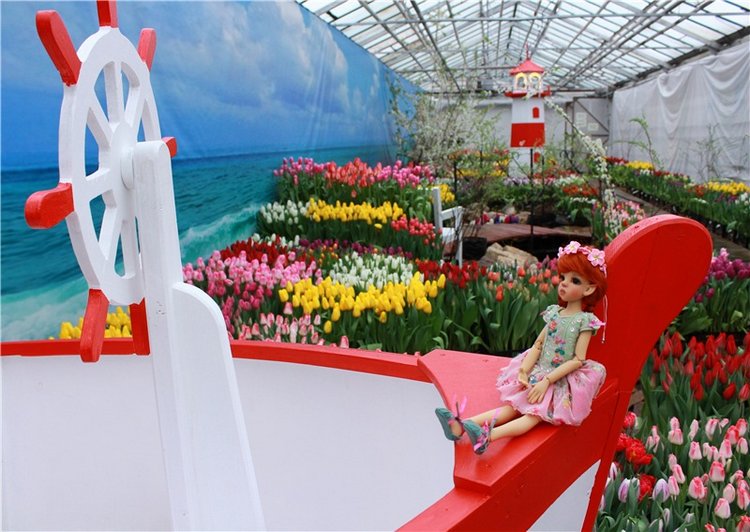 Тюльпановый Рай. Выставка тюльпанов в Твери. Mini Layla elf Sunkissed skin от Kaye Wiggs (фото 9)