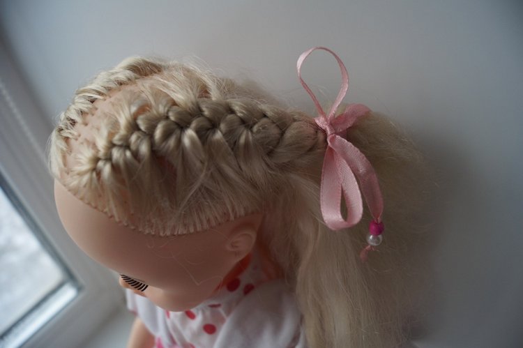 Субботняя традиция - выписывать кукол из лечебницы