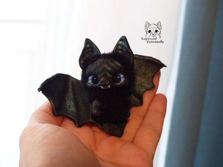 Сапфировая летучая мышка — Игрушки в смешанной технике (мех и глина): Арт