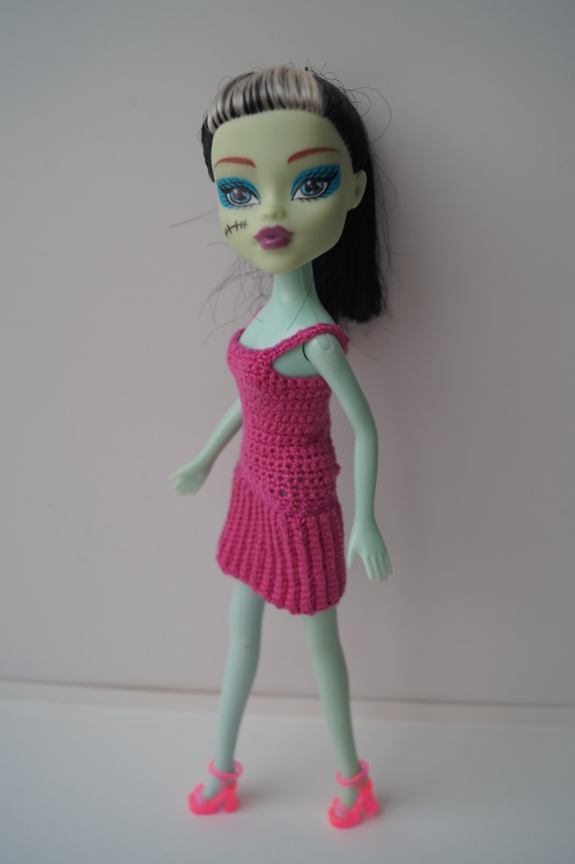 Первая выписка марта. Чебурашка здоров, Братц из серии Sea Stunnerz обрела сменные ножки