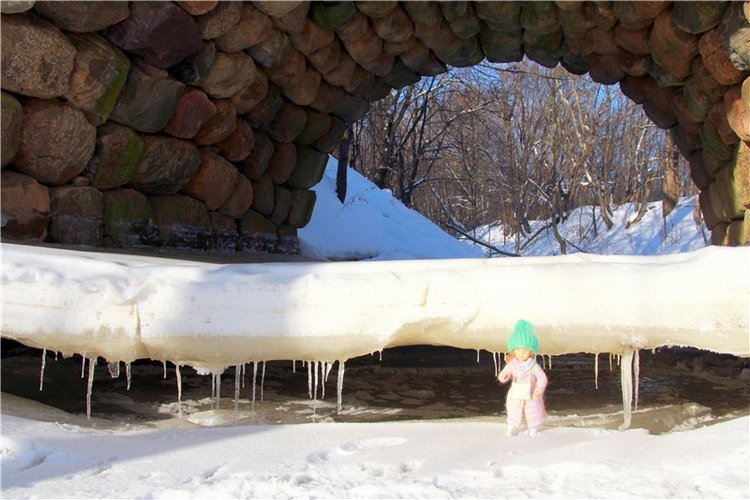 Зимняя прогулка Сони. Уникальная кукла от Сильвии Наттерер