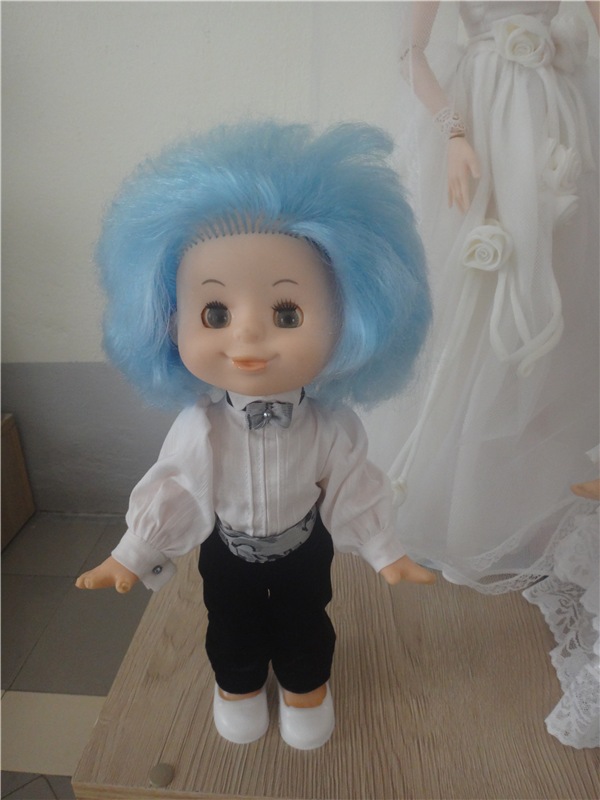 Выставка " Лабиринты кукольной жизни"