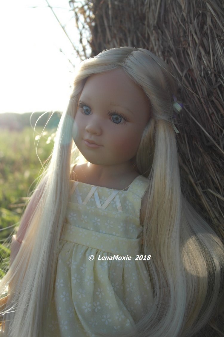 Зорянино лето. Прогулка в полях