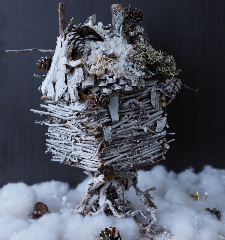 Избушка на курьих ножках — Авторские игрушки из разных материалов: синельная проволока (фото 2)