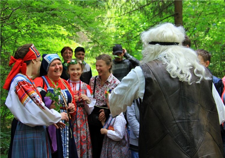 "Троицкие гуляния" в Василёво, 2018 год, продолжение. Архитектурно-этнографический музей под открытым небом. Василёво (фото