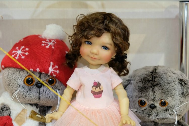 Полинка (Бейли от Meadow Dolls) поздравляет с Новым Годом