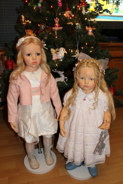 Новогодняя елка с моими куклами от Hildegard Gunzel