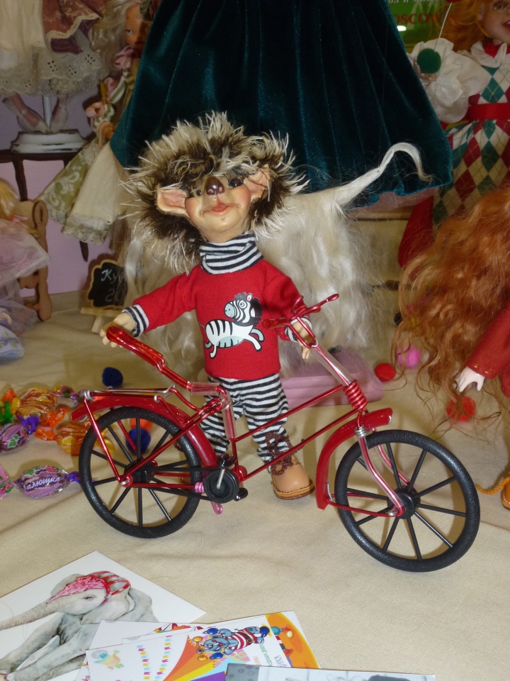 Апрель 2019 года - Moscow Fair на Тишинке - ёжики | Бэйбики Апрель 2019 года - Moscow Fair на Тишинке - ёжики (фото 7)