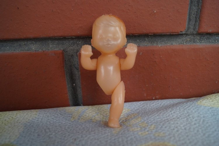 И на моей улице перевернулся грузовик с куклами