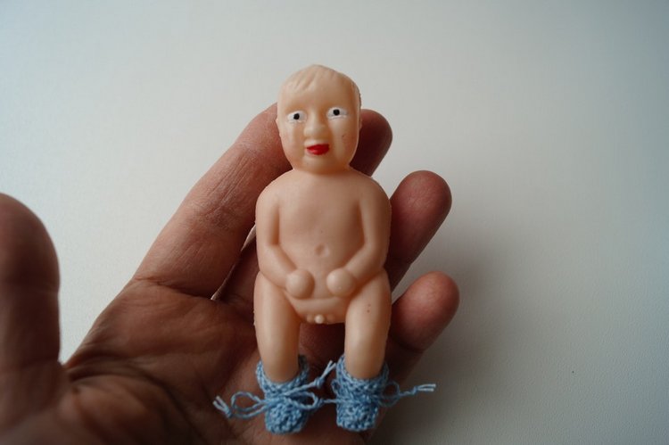 Вы любите топики про лечение кукол? Тогда вам сюда