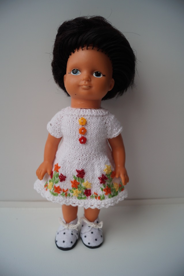 Первая выписка ноября. Починка шейного крепления у Братц, утерянная кисть восстановлена, как привести в порядок фабричную