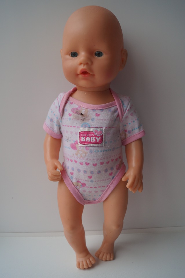 Первая выписка ноября. Починка шейного крепления у Братц, утерянная кисть восстановлена, как привести в порядок фабричную