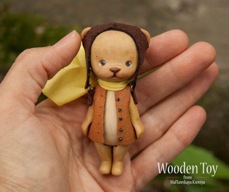 Деревянный мишка авиатор — Авторские игрушки из дерева: резьба (фото 7)