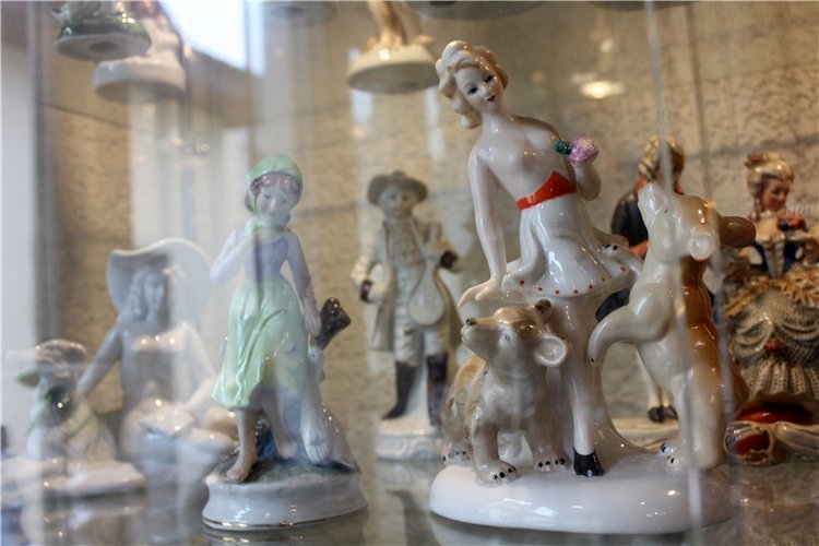 Старица, Музей фарфора — Фарфоровые статуэтки и фигурки: винтаж