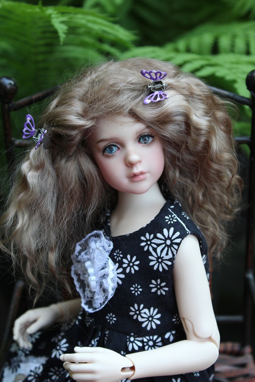 Поиск образа для Розочки. Знакомство с садом