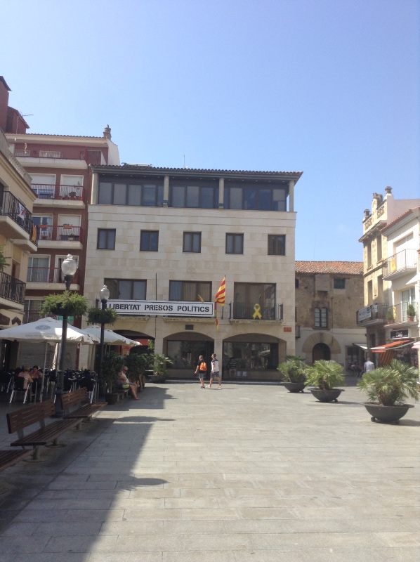 Путешествие Минуш в Испанию. Каталония. Ч.1. Рассвет над облаками. О-ла, Барселона