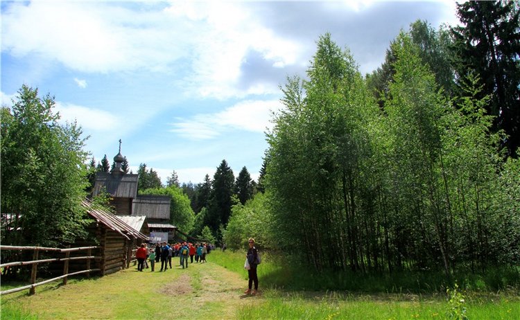 "Троицкие гуляния" в Василёво, 2018 год, продолжение. Архитектурно-этнографический музей под открытым небом. Василёво (фото
