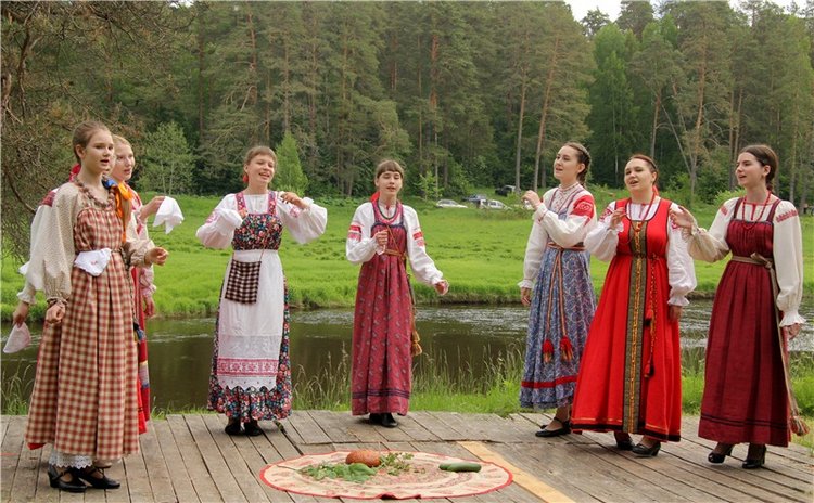 "Троицкие гуляния" в Василёво, 2017 год, продолжение. Архитектурно-этнографический музей под открытым небом "Василёво"