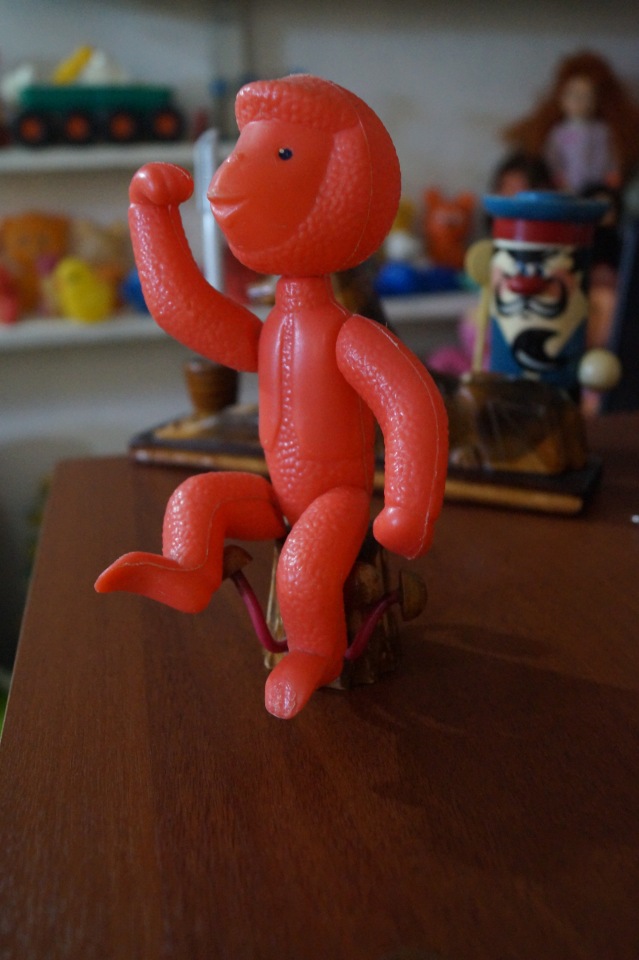 Обзор пластмассовых игрушек СССР, которые живут в моём музее | Бэйбики Обзор пластмассовых игрушек СССР, которые живут в моём музее