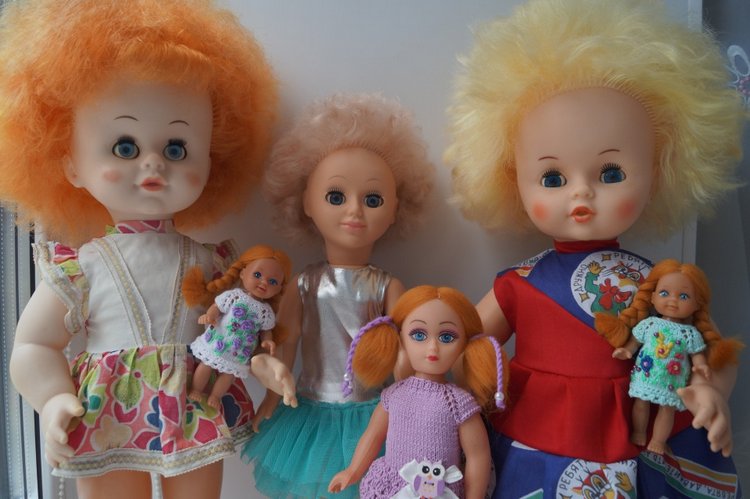 Вторая июньская выписка. Одни девочки! Кукла-загадка от Энергосбыта разгадана