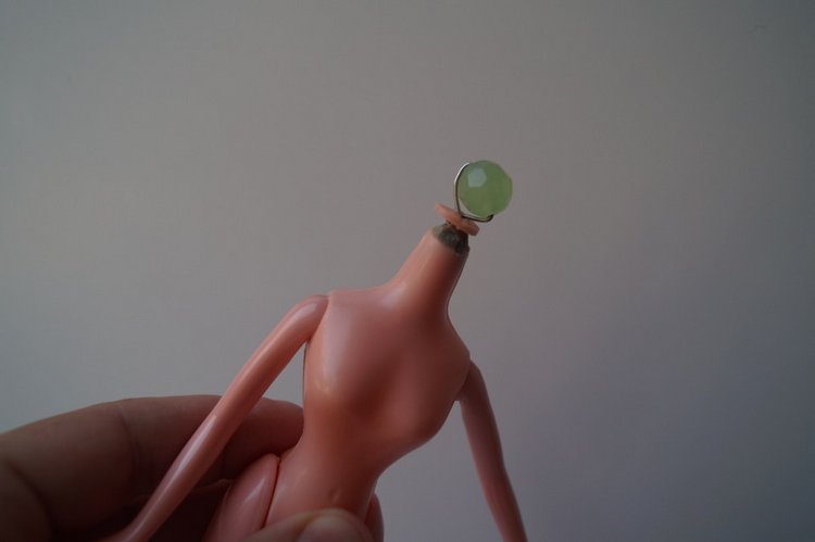 Первая июльская выписка. Две разные поломки шейного крепления - исправляем. Санаторий для кукол. И новые пациенты